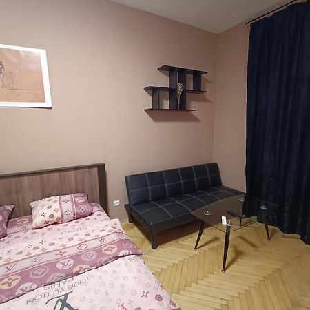 Ляльковий Театр Не Мансарда Lviv Eksteriør bilde